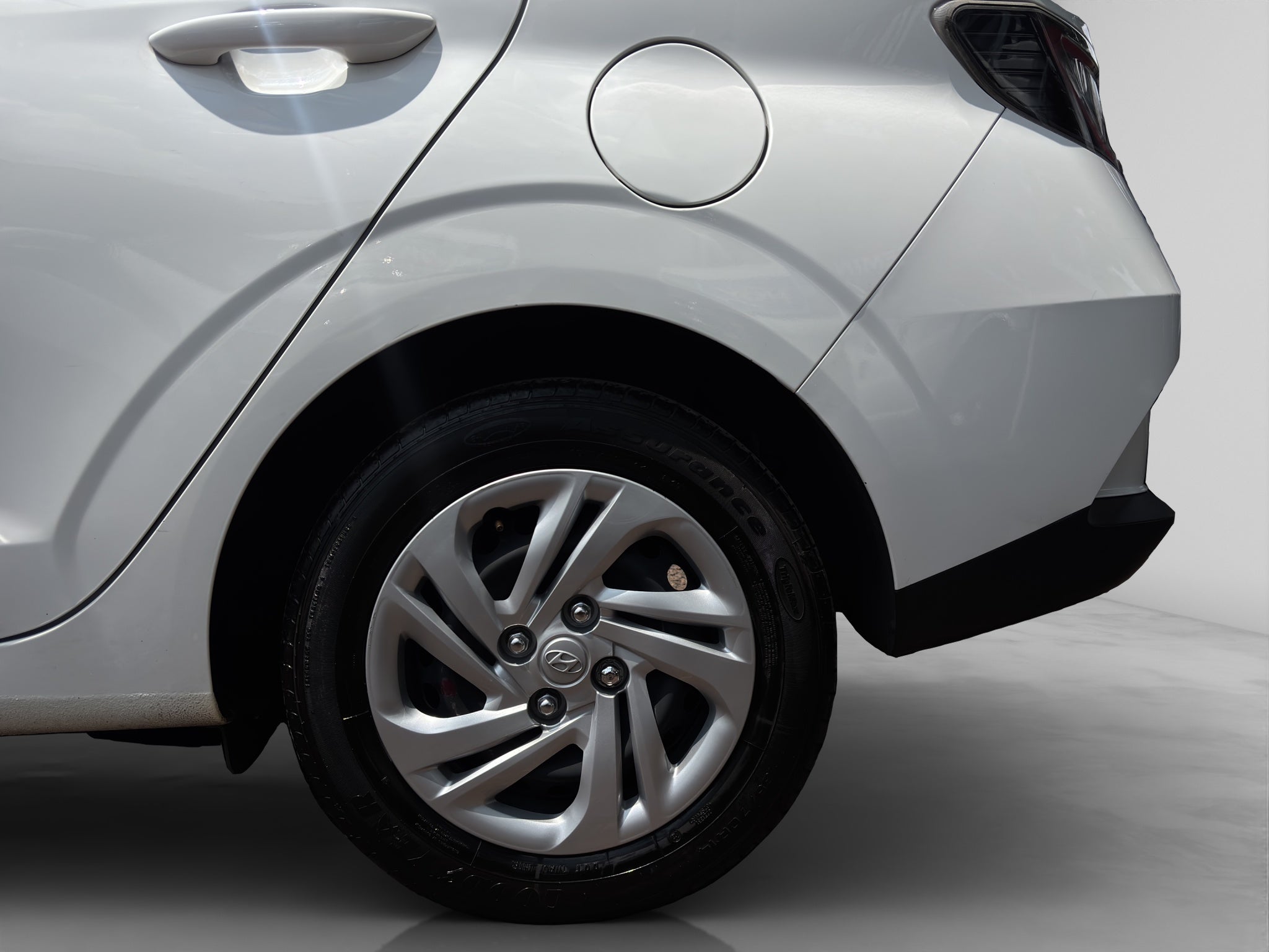 2023 Hyundai Grand i10 1.2 Gl Mid Sedan Mt