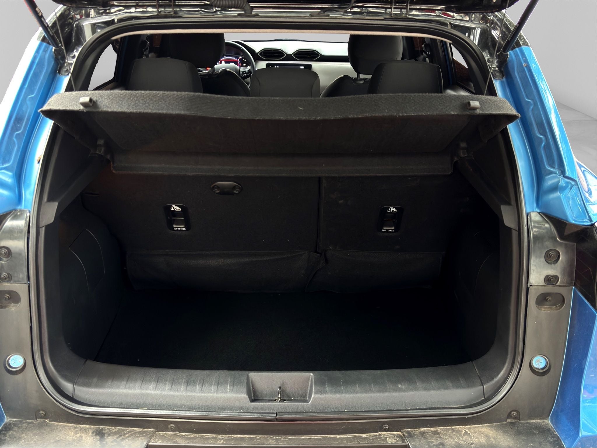 2025 Nissan Magnite 1.0 Exclusive Mt