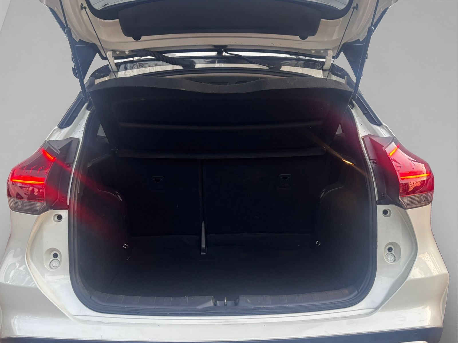 2023 Nissan Kicks E-Power Platinum