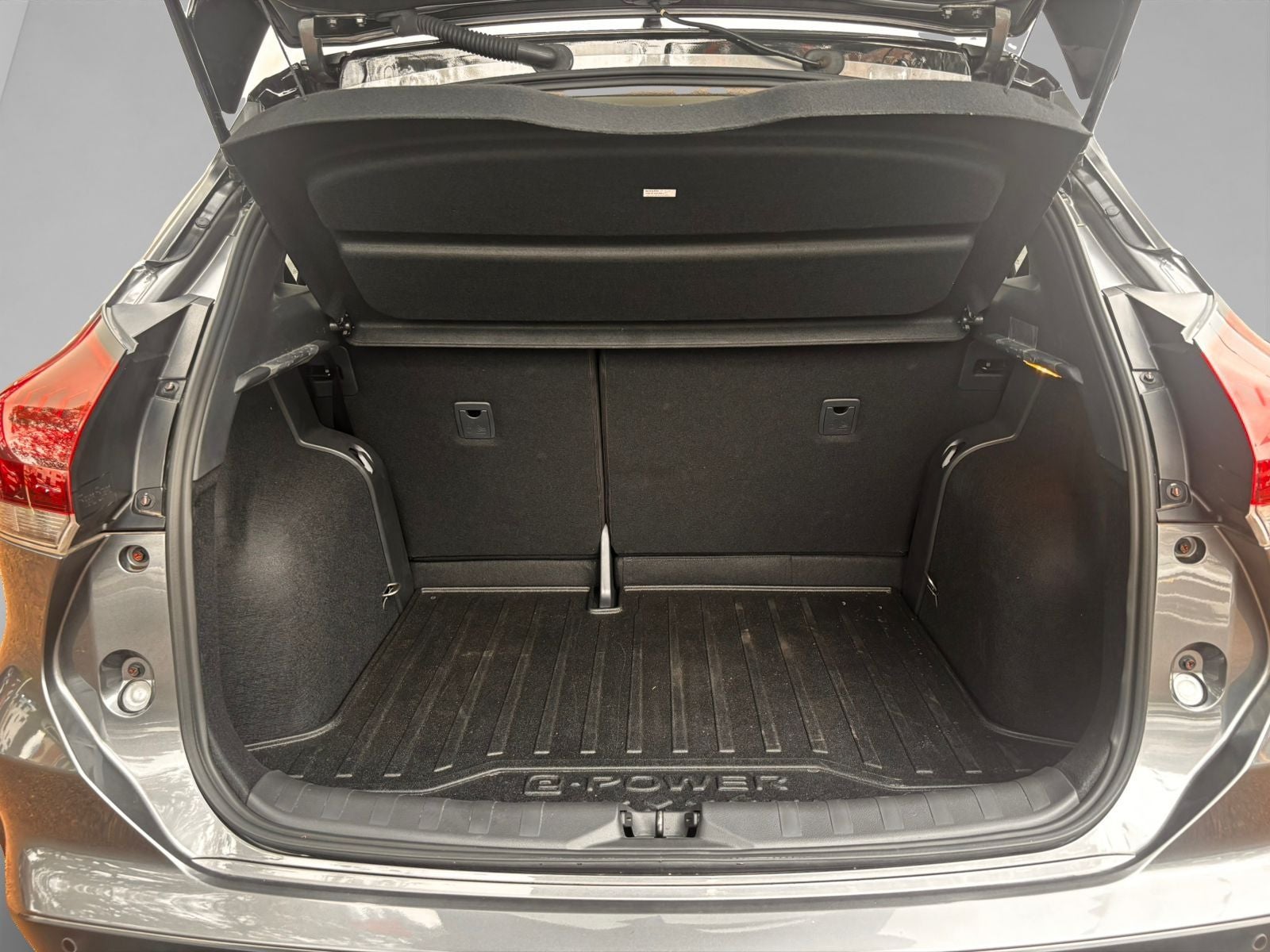 2024 Nissan Kicks E-Power Platinum At