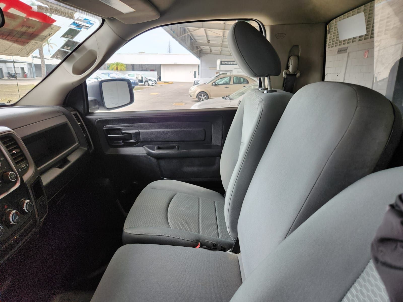 2020 RAM 1500 3.6 V6 ST Cab Regular 4x2 At