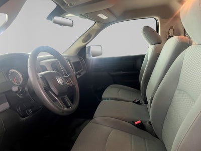 2020 RAM 1500 3.3 V6 XL Crew Cab 4x2 At