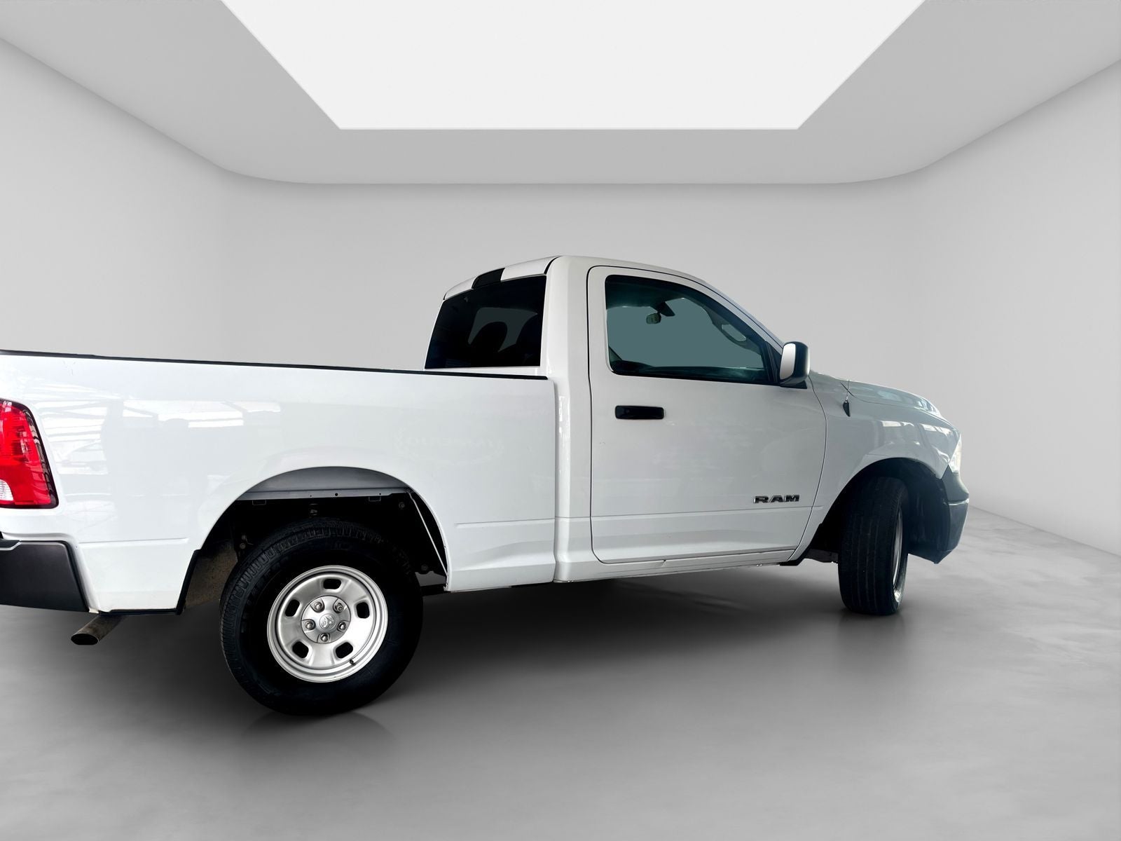 2020 RAM 1500 3.3 V6 XL Crew Cab 4x2 At