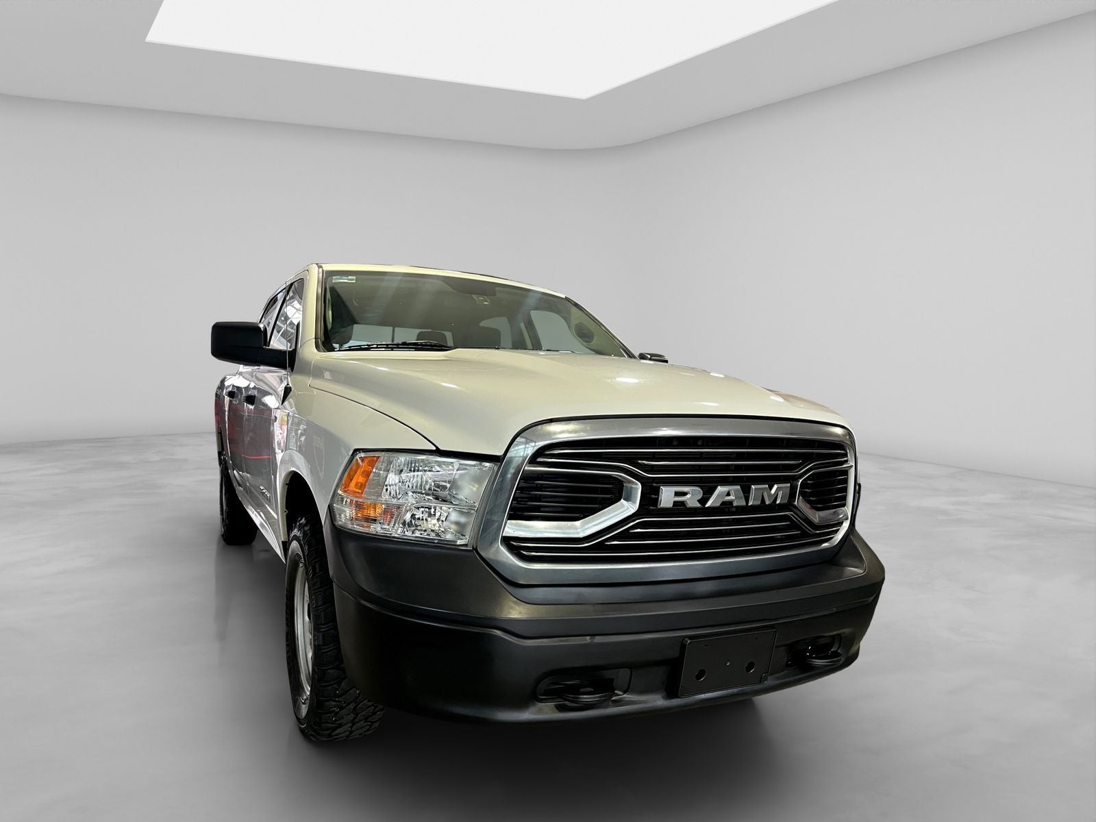 2020 RAM 1500 5.0 V8 XL Crew Cab 4x4 At