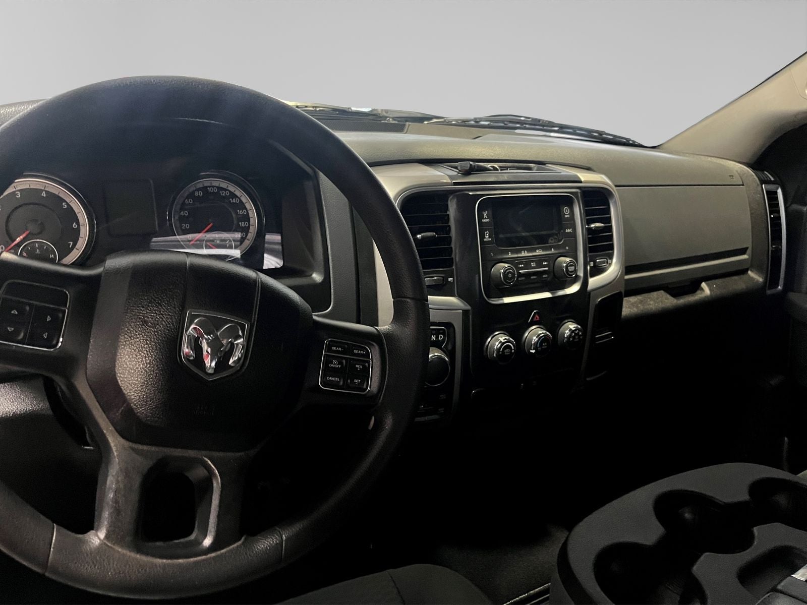 2020 RAM 1500 5.0 V8 XL Crew Cab 4x4 At
