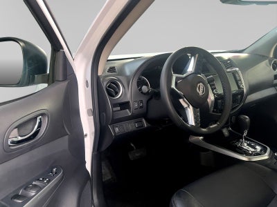 2025 Nissan Frontier 2.5 Doble Cabina LE Platinum At