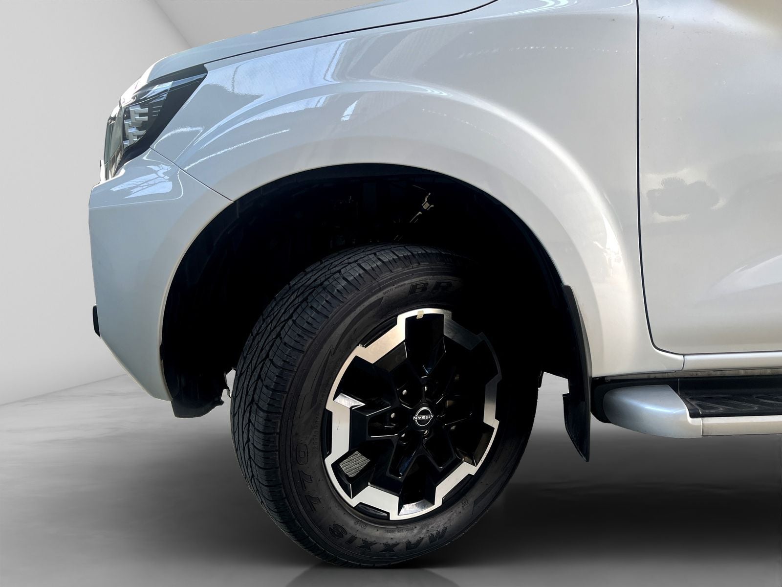 2025 Nissan Frontier 2.5 Doble Cabina LE Platinum At
