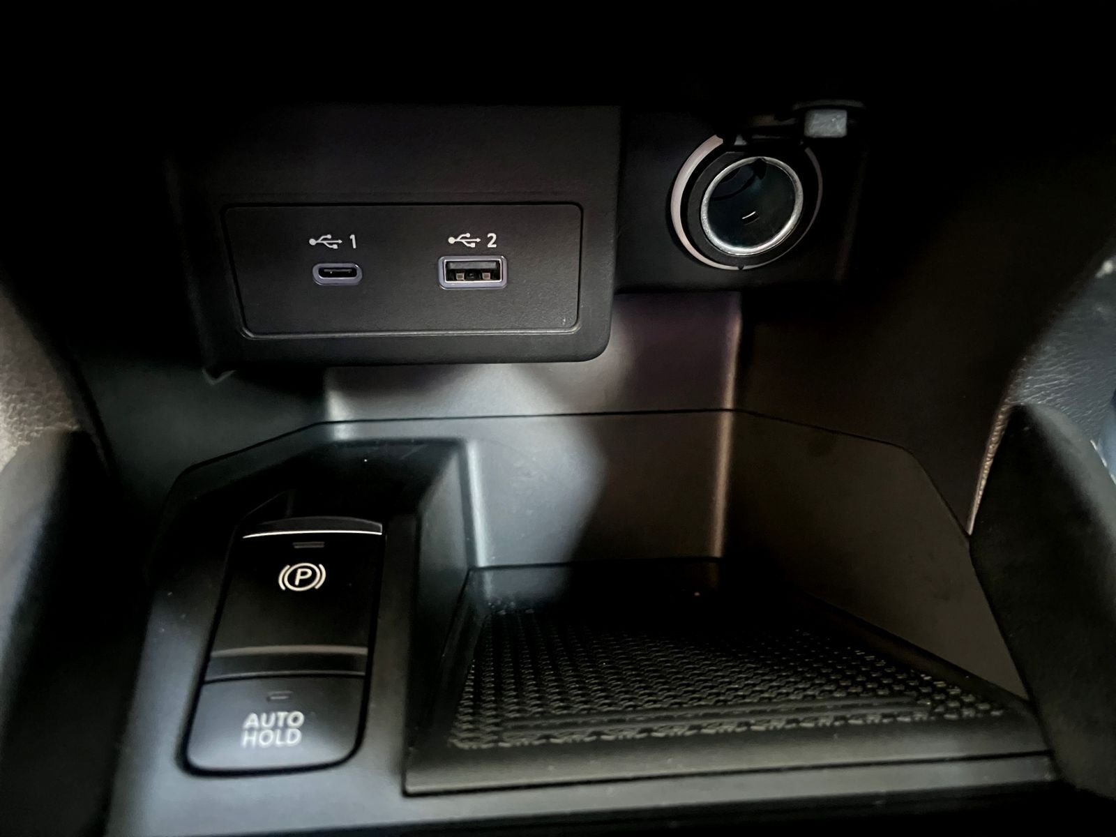 2024 Nissan Kicks E-Power Platinum At