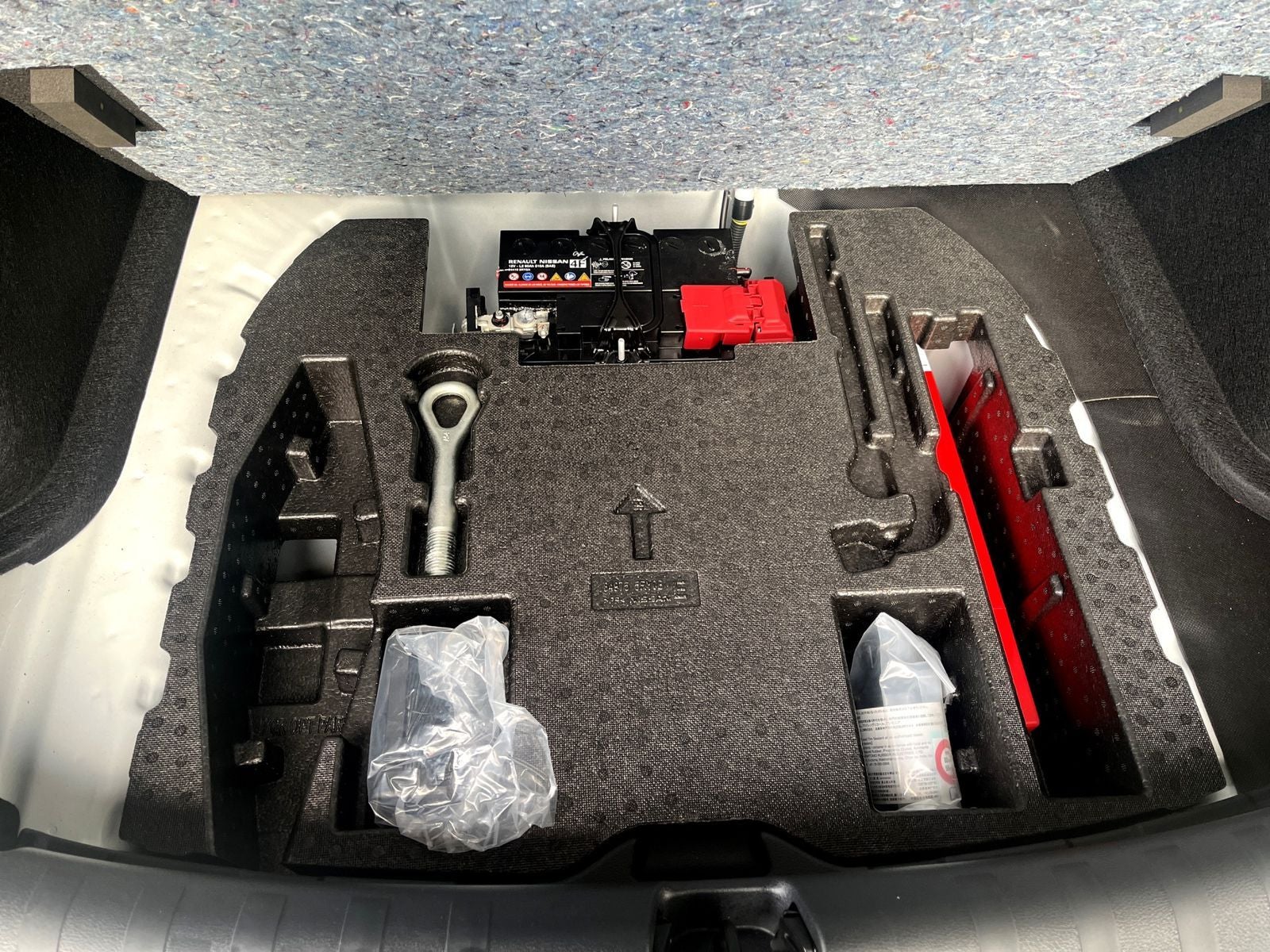 2024 Nissan Kicks E-Power Platinum At