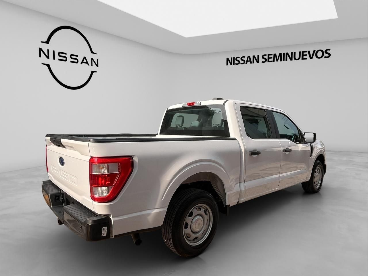2023 Ford F-150 3.3 XL Doble Cabina V6 4x2 At
