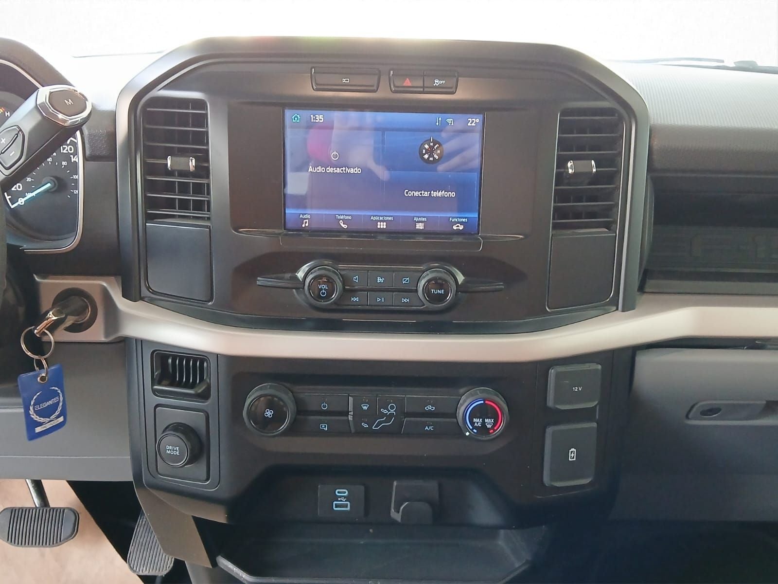 2023 Ford F-150 3.3 XL Cabina Regular V6 4x2 At