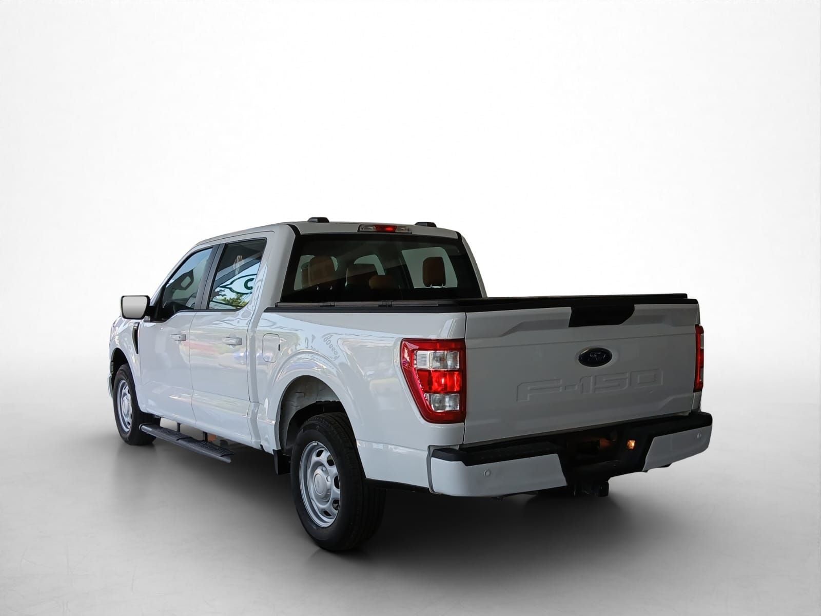 2023 Ford F-150 3.3 XL Cabina Regular V6 4x2 At