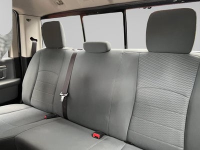 2020 RAM 1500 3.3 V6 XL Crew Cab 4x2 At