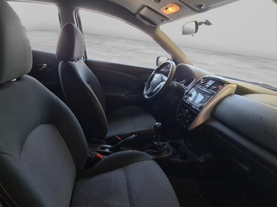 2018 Nissan Versa 1.6 Advance Mt