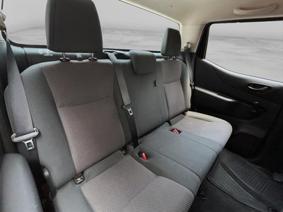 2020 Nissan NP300 2.5 Doble Cabina S Ac Pack Seg Mt