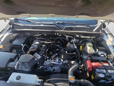 2020 Nissan NP300 2.4 Doble Cabina Se Aa Pack Seg Mt