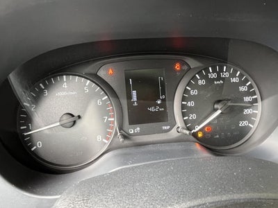 2025 Nissan NP300 2.5 Chasis AC VDC Mt