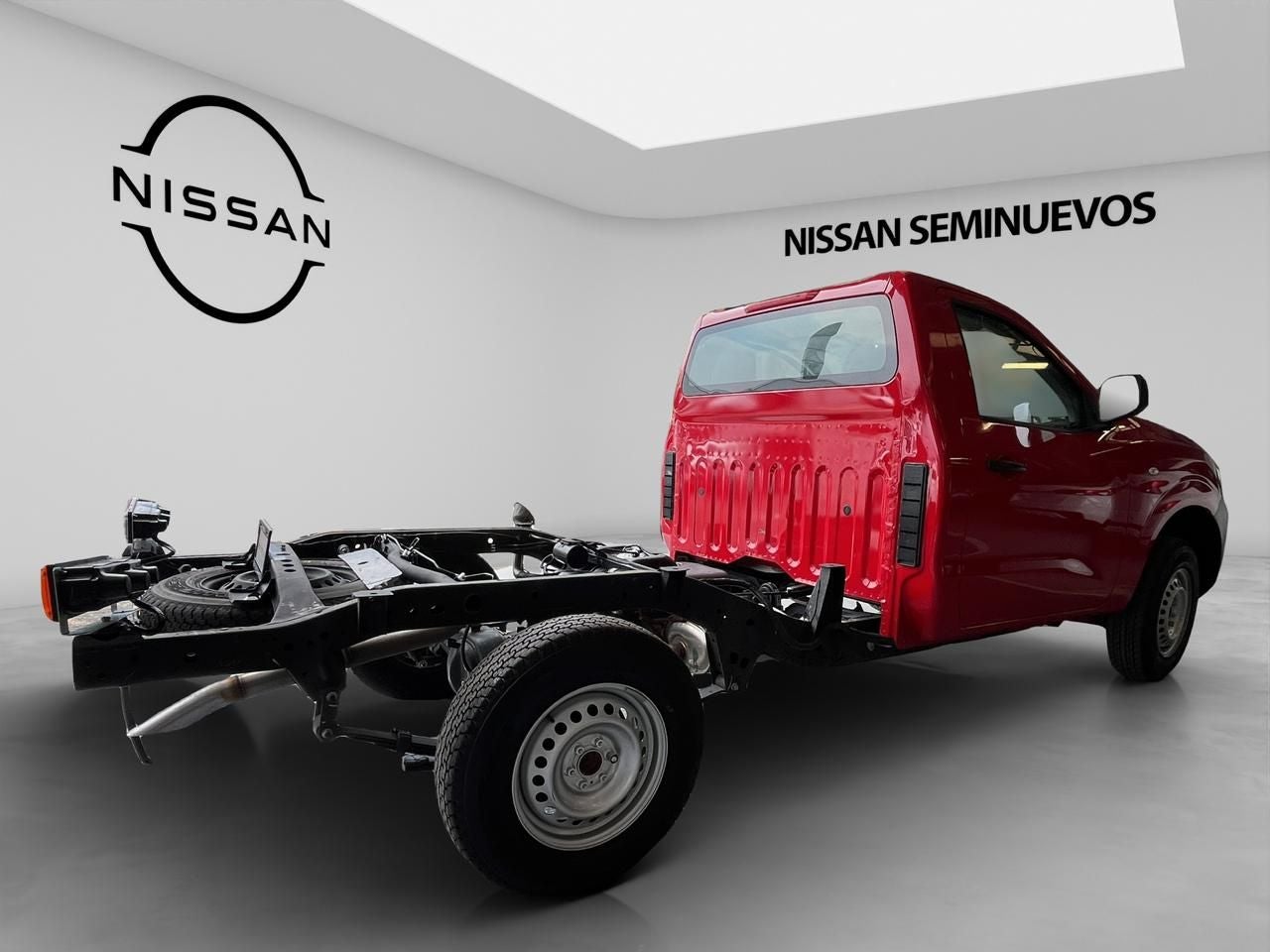 2025 Nissan NP300 2.5 Chasis AC VDC Mt