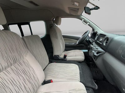 2022 Nissan Urvan 2.5 15 Pas Amplia Aa Mt