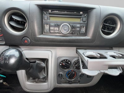 2022 Nissan Urvan 2.5 15 Pas Amplia Aa Mt