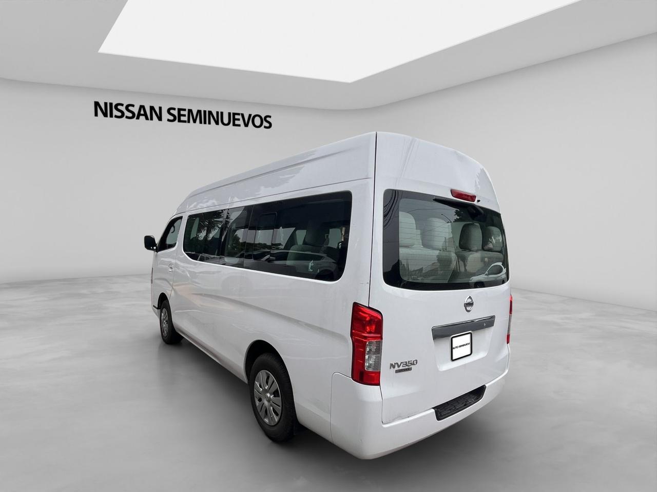 2022 Nissan Urvan 2.5 15 Pas Amplia Aa Mt