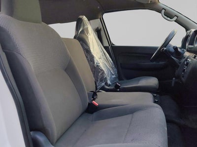 2023 Nissan Urvan 2.5 Panel Amplia AA Mt