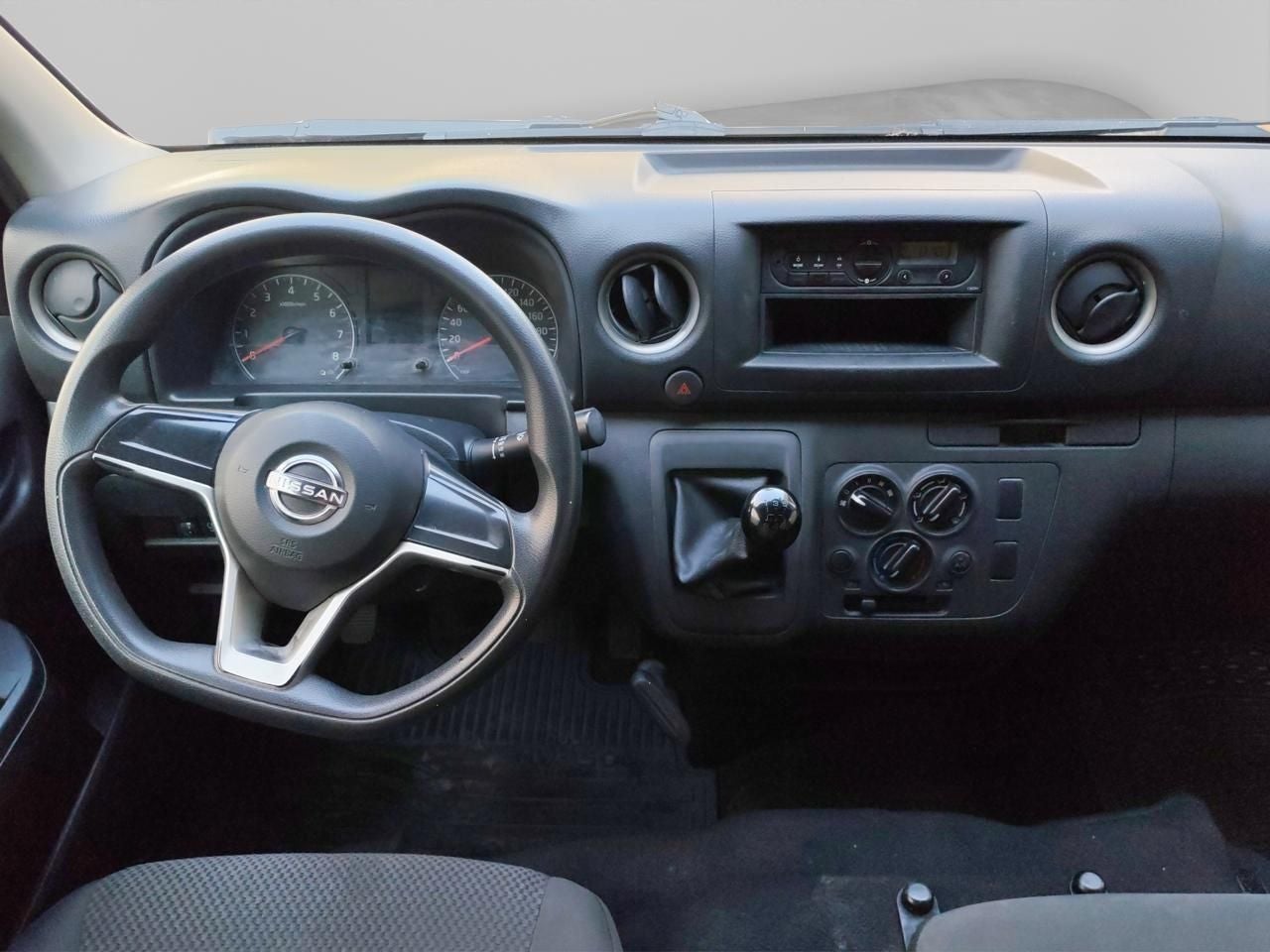 2023 Nissan Urvan 2.5 Panel Amplia AA Mt