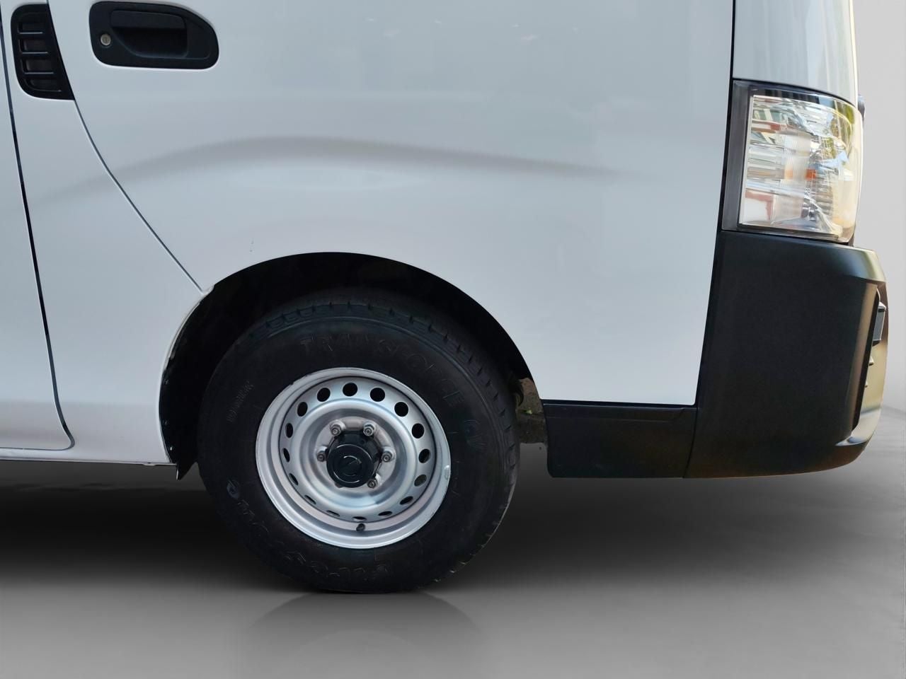 2023 Nissan Urvan 2.5 Panel Amplia AA Mt