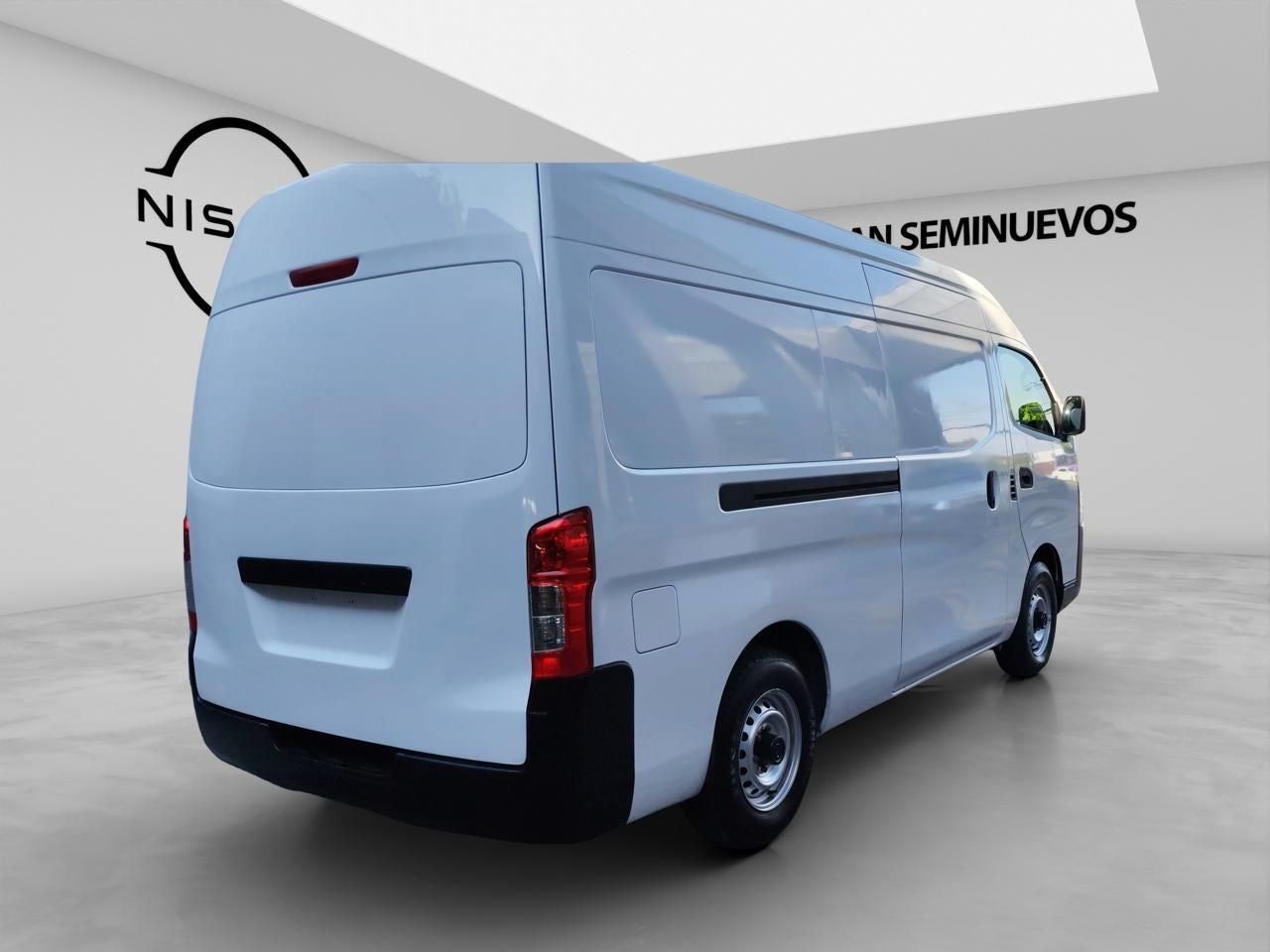 2023 Nissan Urvan 2.5 Panel Amplia AA Mt