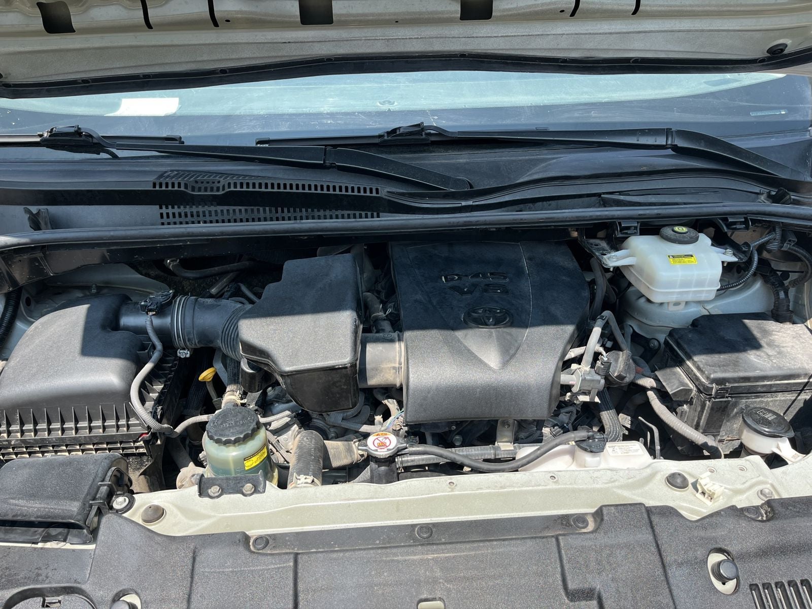 2023 Toyota Hiace 3.5 Super Larga Ventanas Mt