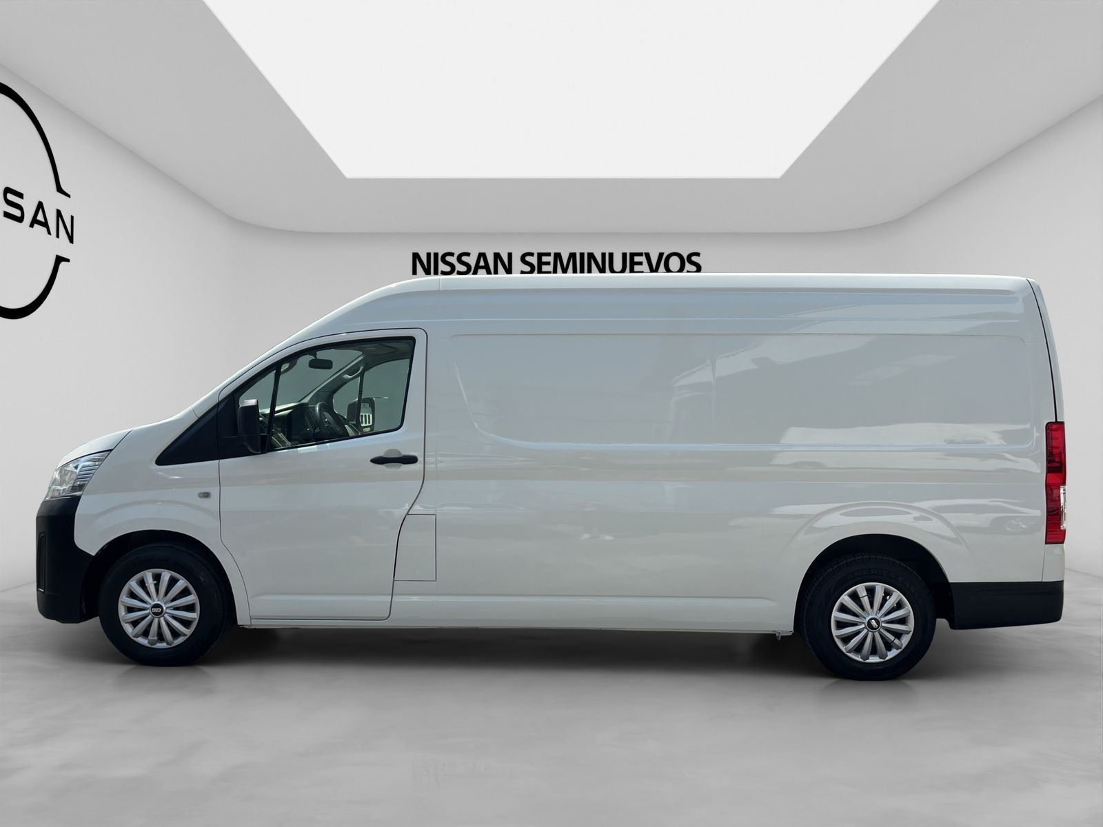 2023 Toyota Hiace 3.5 Super Larga Ventanas Mt
