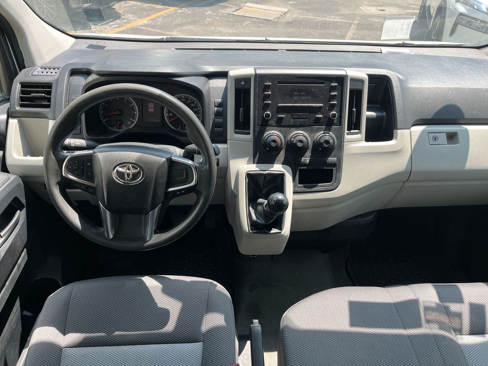 2023 Toyota Hiace 2.8 Panel Mt