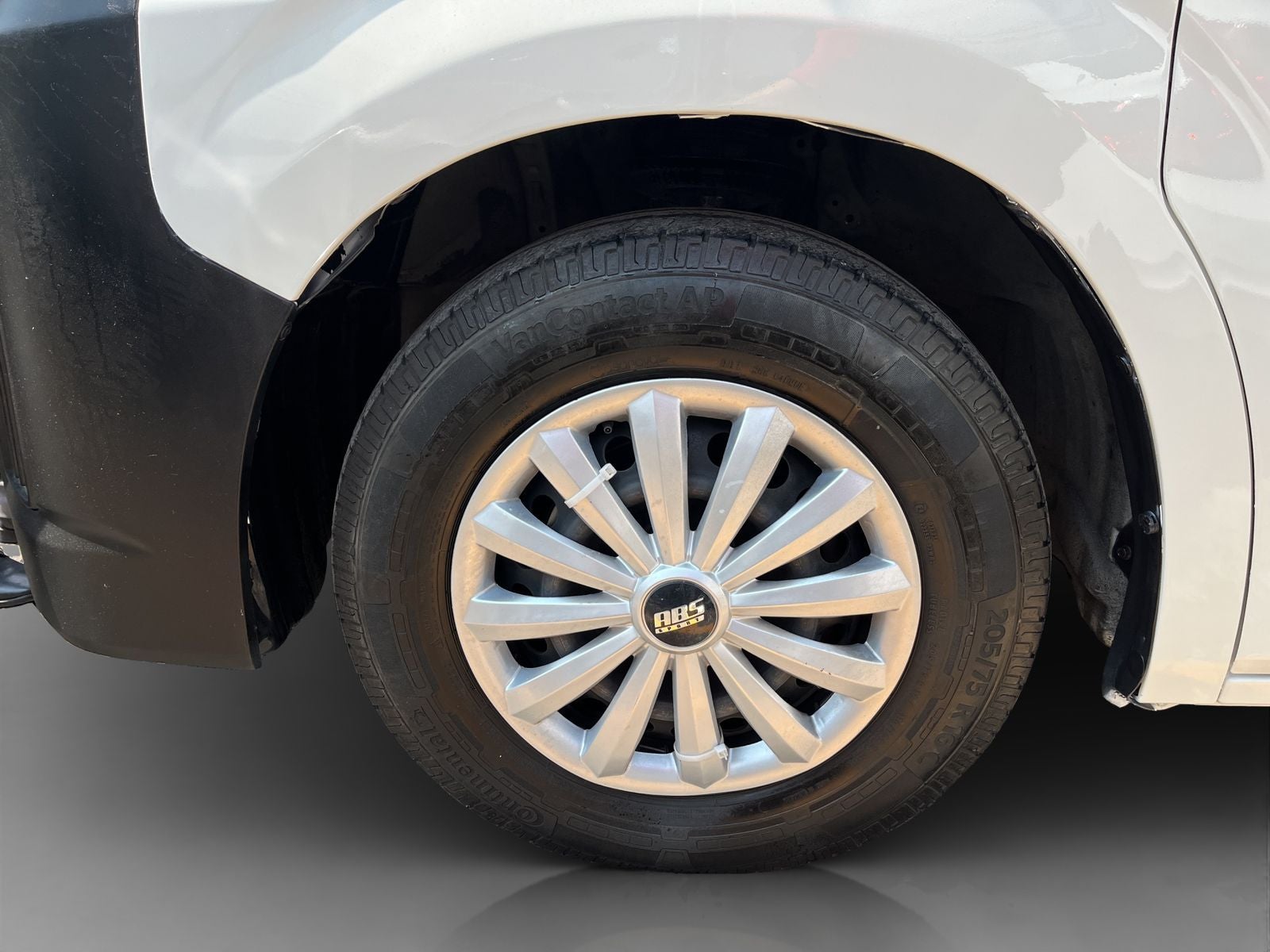 2023 Toyota Hiace 2.8 Panel Mt