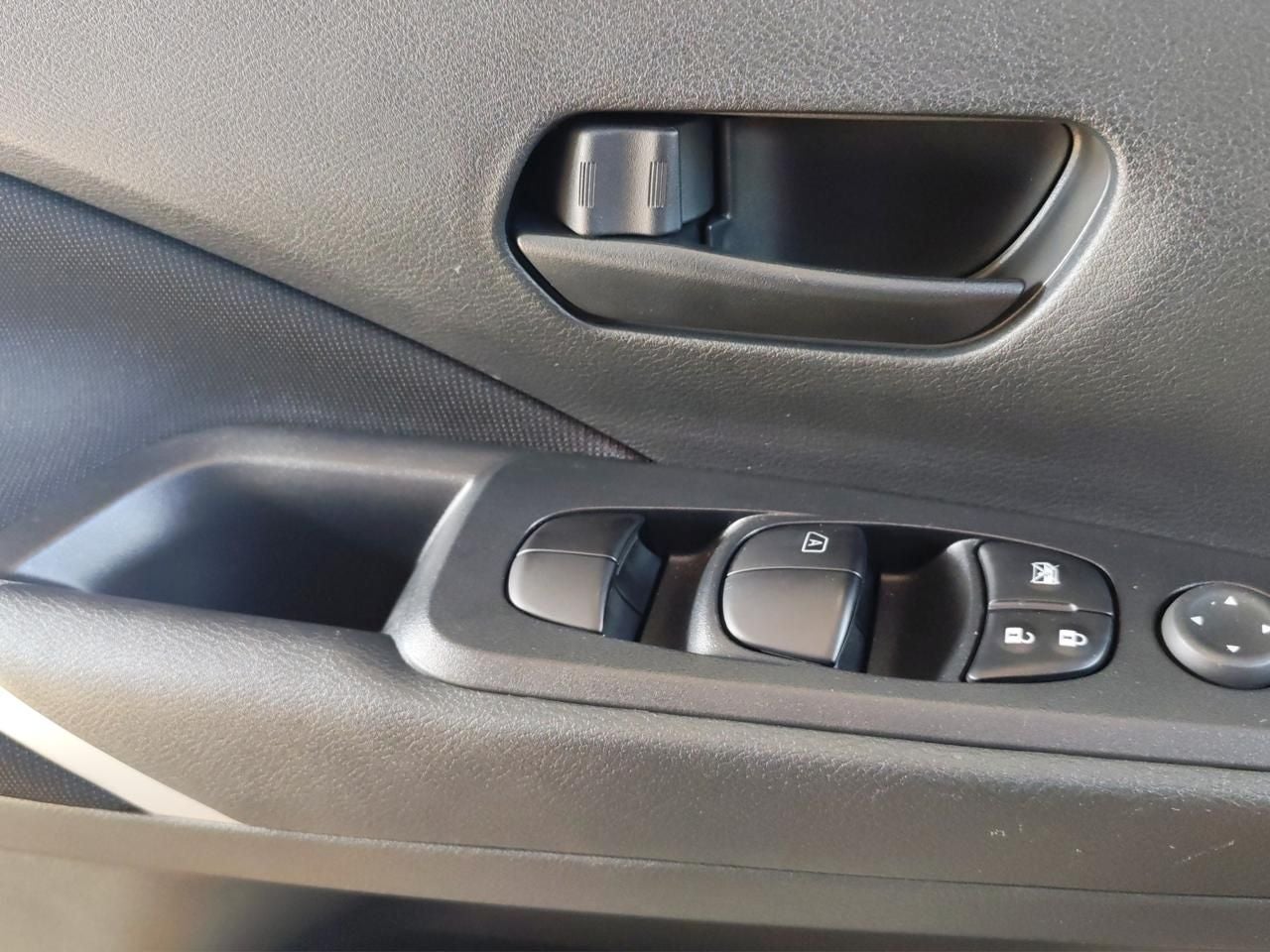 2025 Nissan Kicks E-Power Advance At