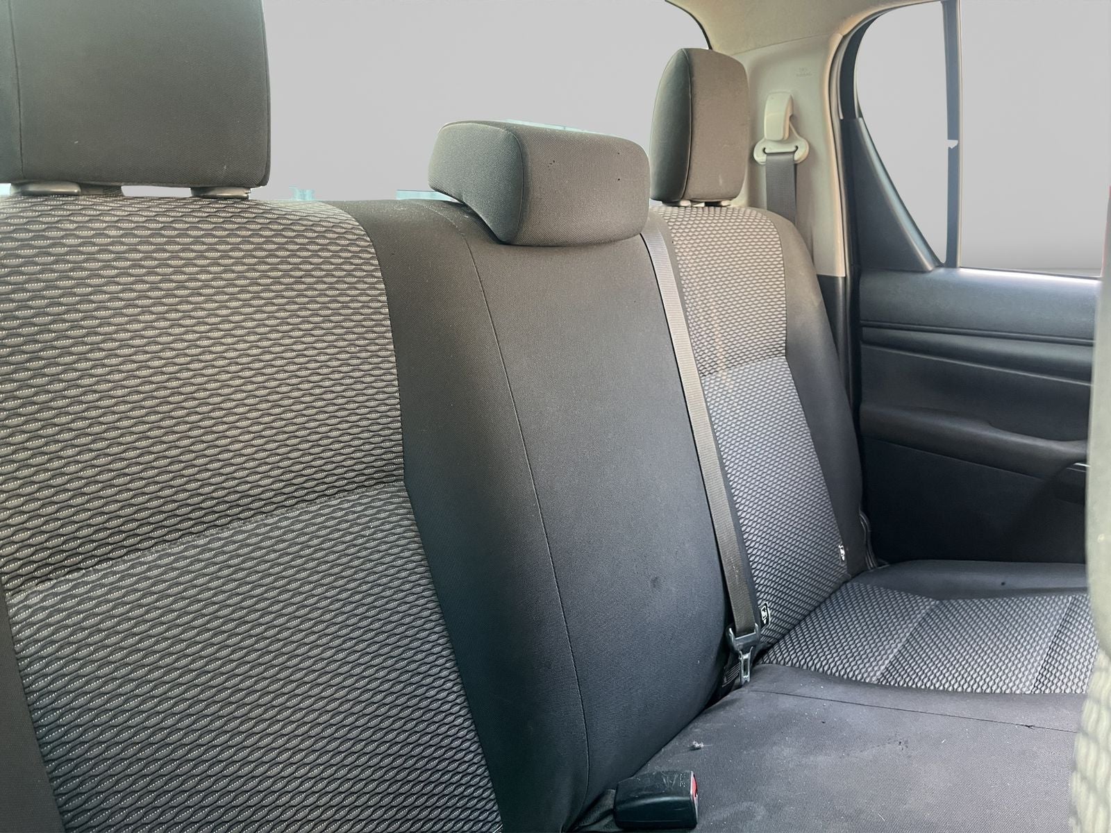 2022 Toyota Hilux 2.7 SR Doble Cabina Mt