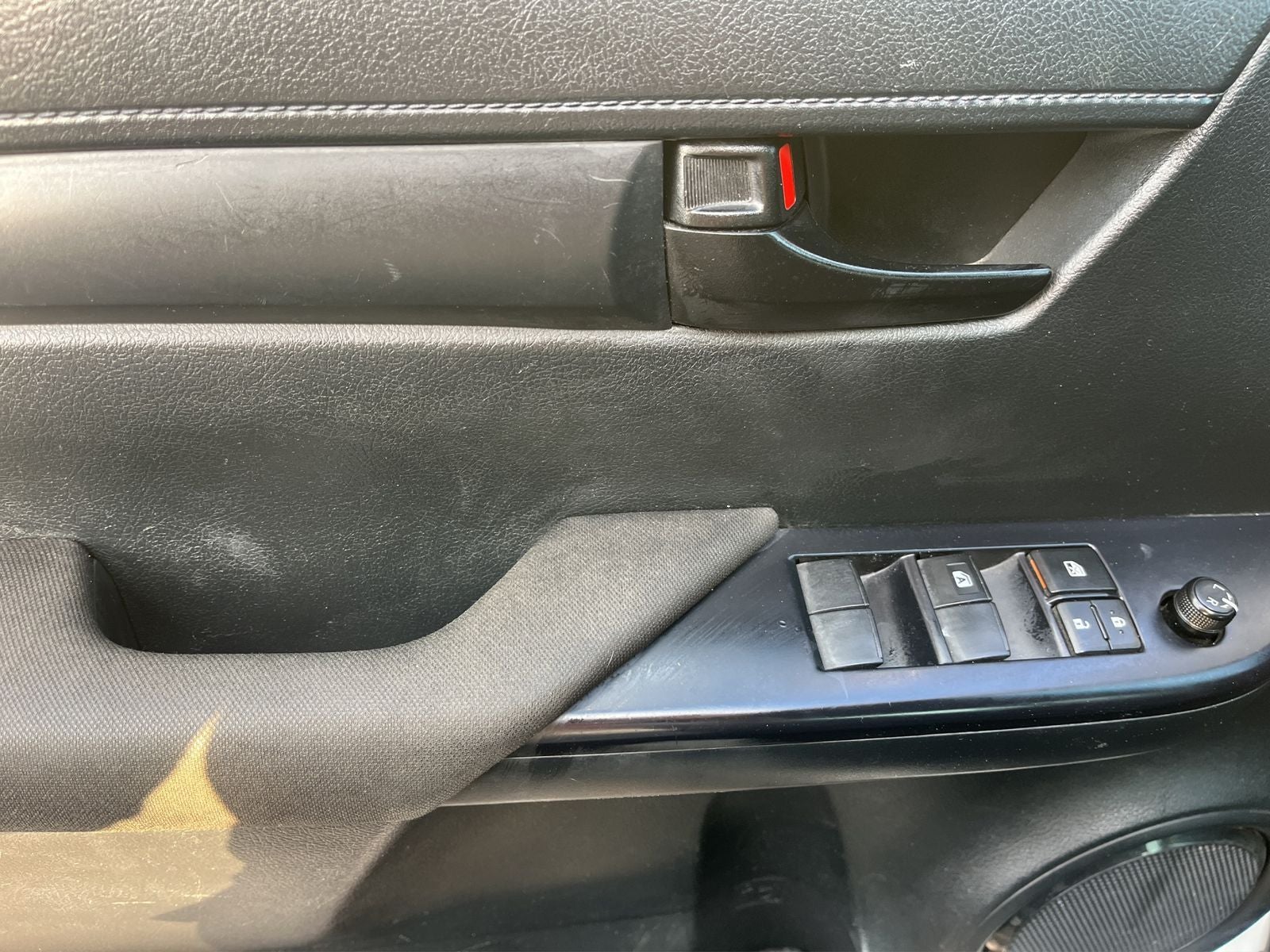 2022 Toyota Hilux 2.7 SR Doble Cabina Mt