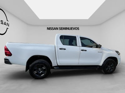 2022 Toyota Hilux 2.7 SR Doble Cabina Mt