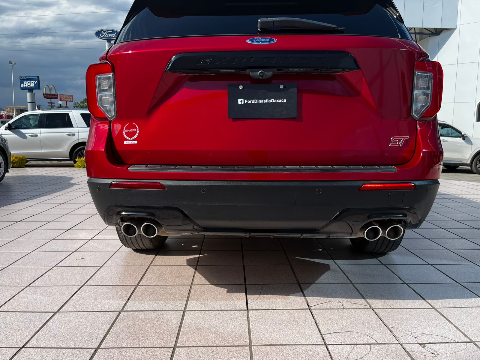 2022 Ford Explorer 2.3 L4 Limited Ecoboost Piel At