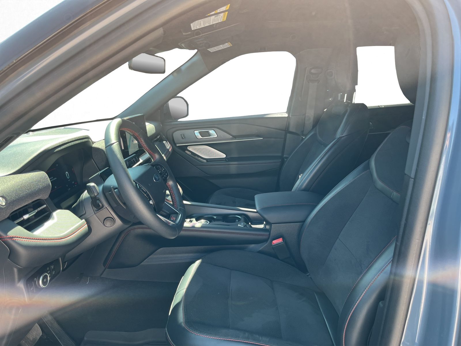 2025 Ford Explorer 3.0 St At