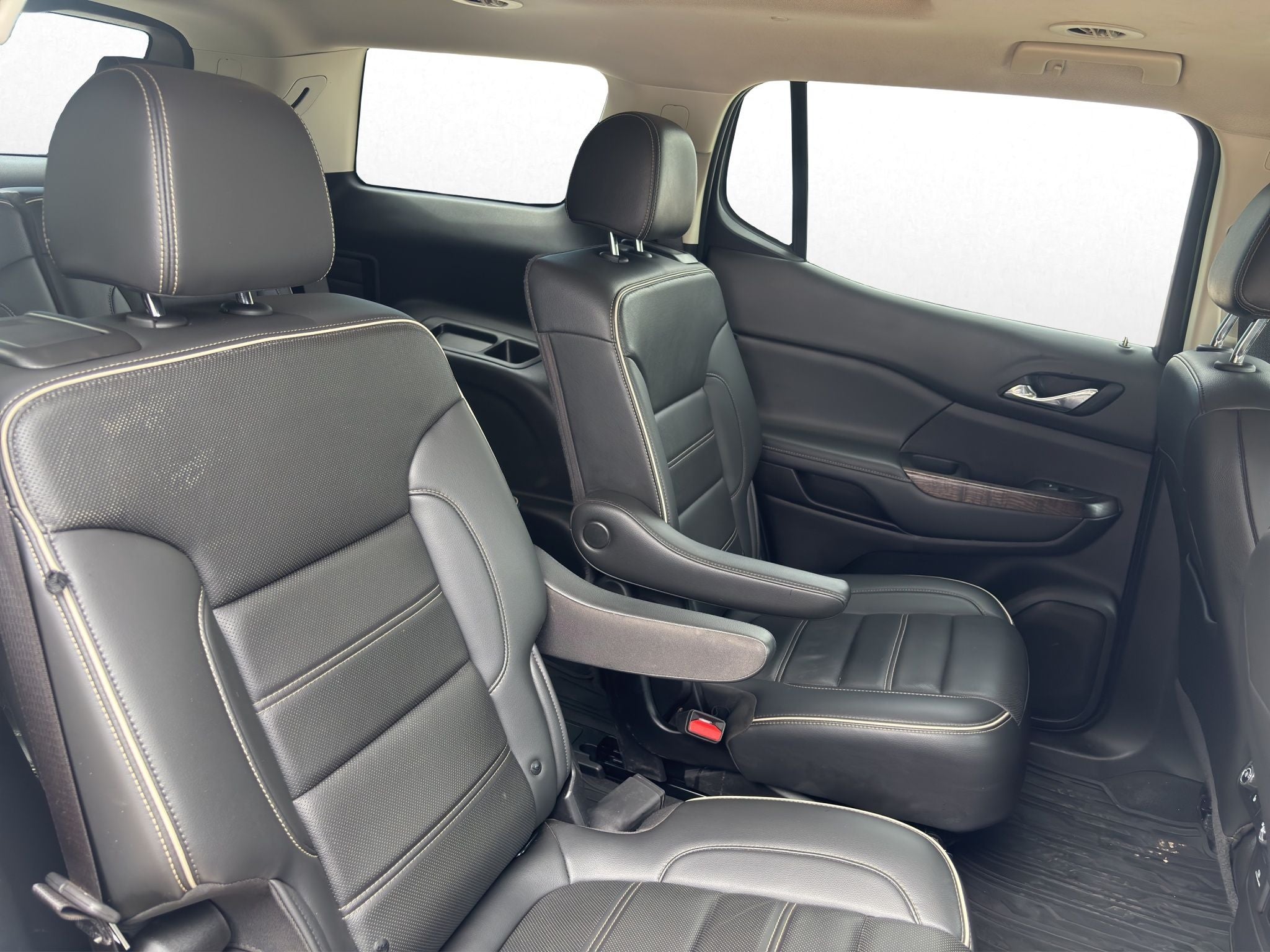 2023 GMC Acadia 3.6 Denali At