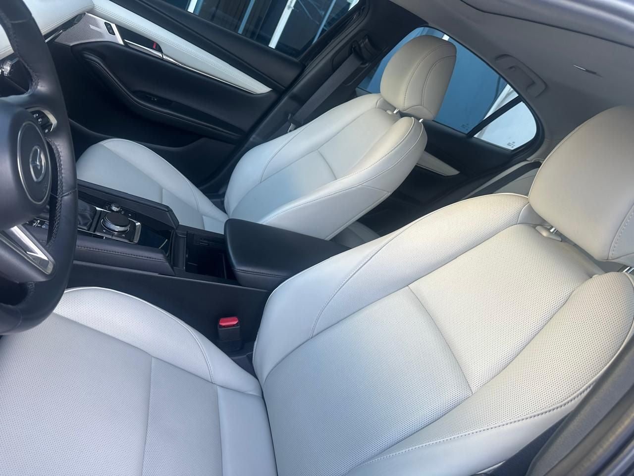 2025 Mazda Mazda 3 2.5 Signature Sedan At