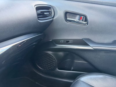 2022 Toyota Prius 1.8 Premium Hibrido At