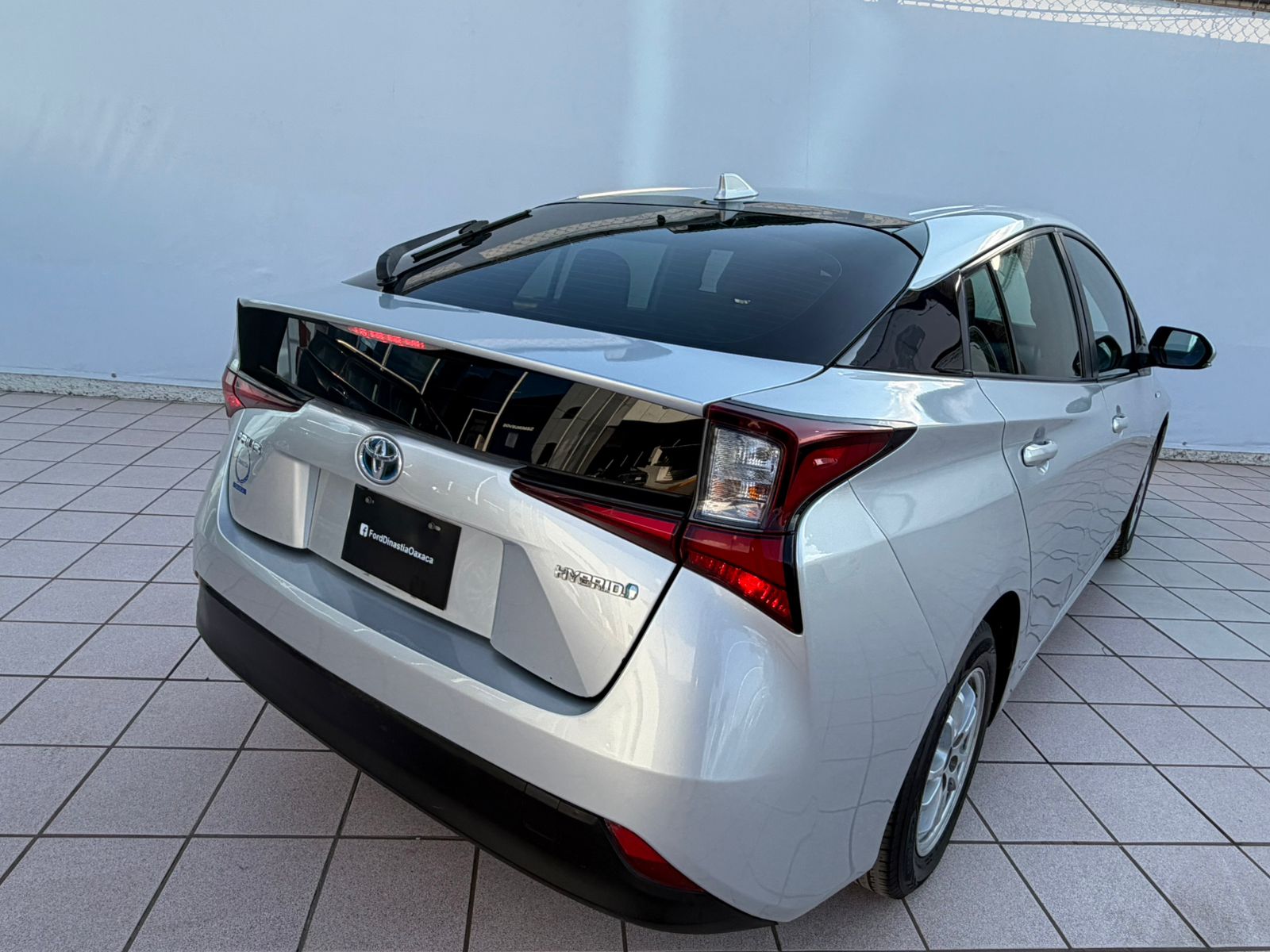 2022 Toyota Prius 1.8 Premium Hibrido At