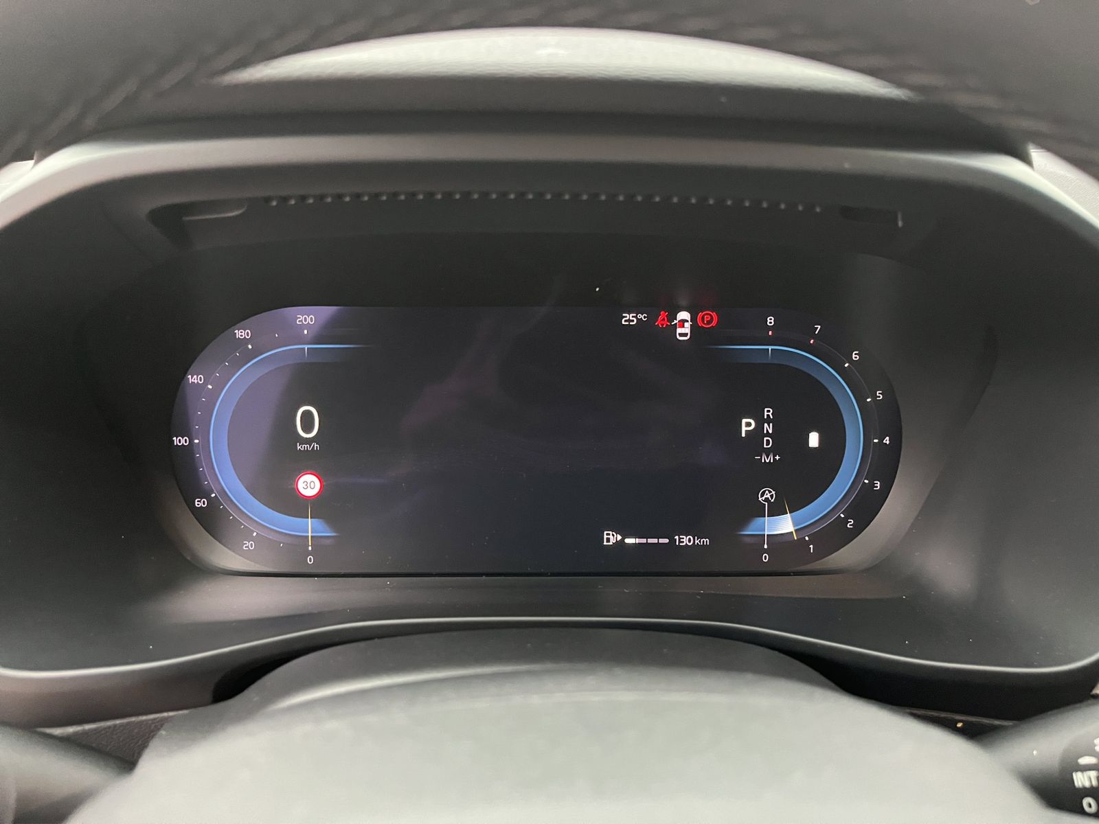 2024 Volvo XC40 2.0 B4 Mild Hybrid At