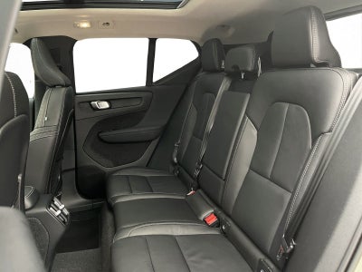 2024 Volvo XC40 2.0 B4 Mild Hybrid At