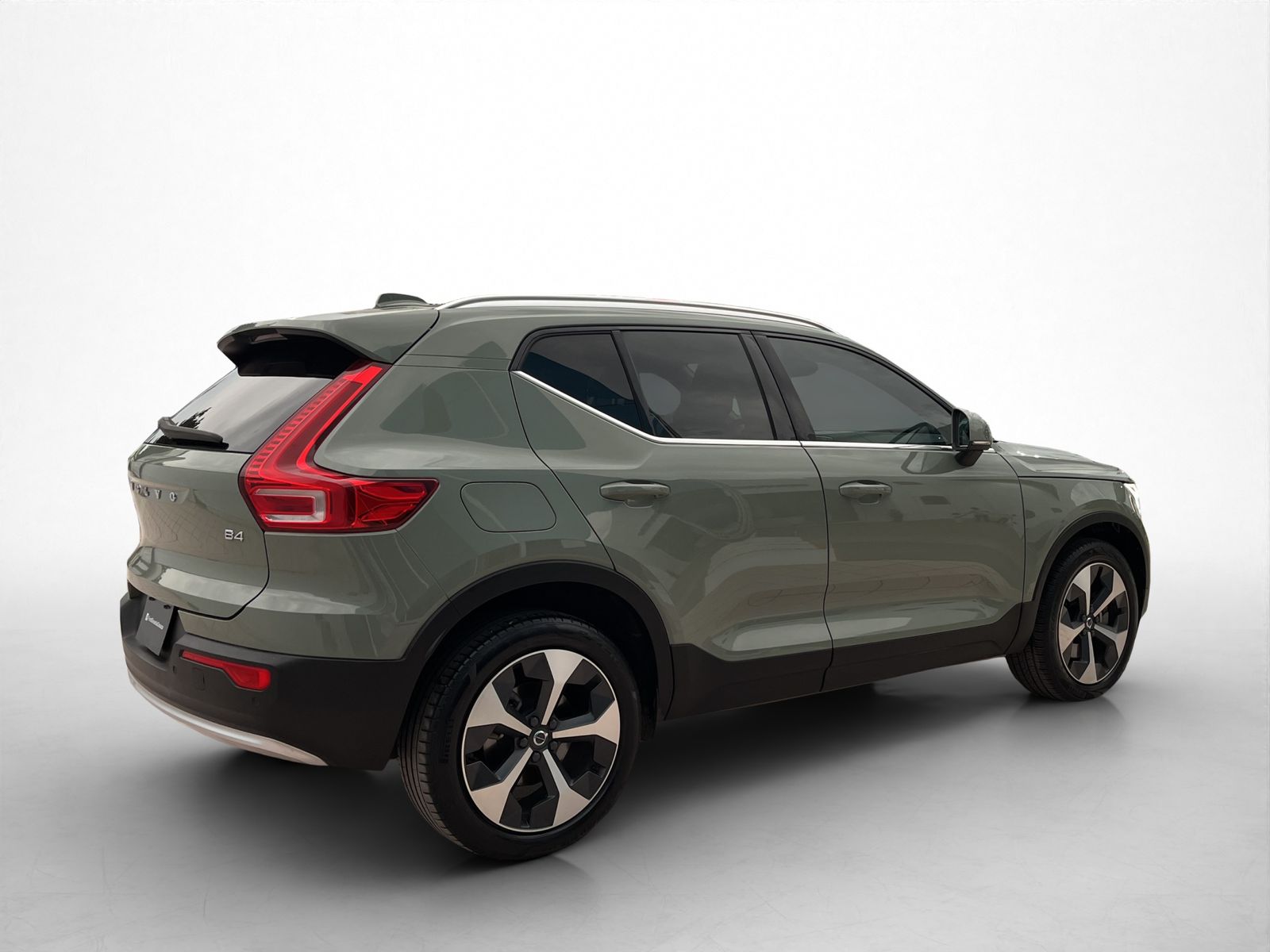 2024 Volvo XC40 2.0 B4 Mild Hybrid At