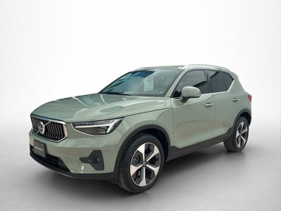 2024 Volvo XC40 2.0 B4 Mild Hybrid At