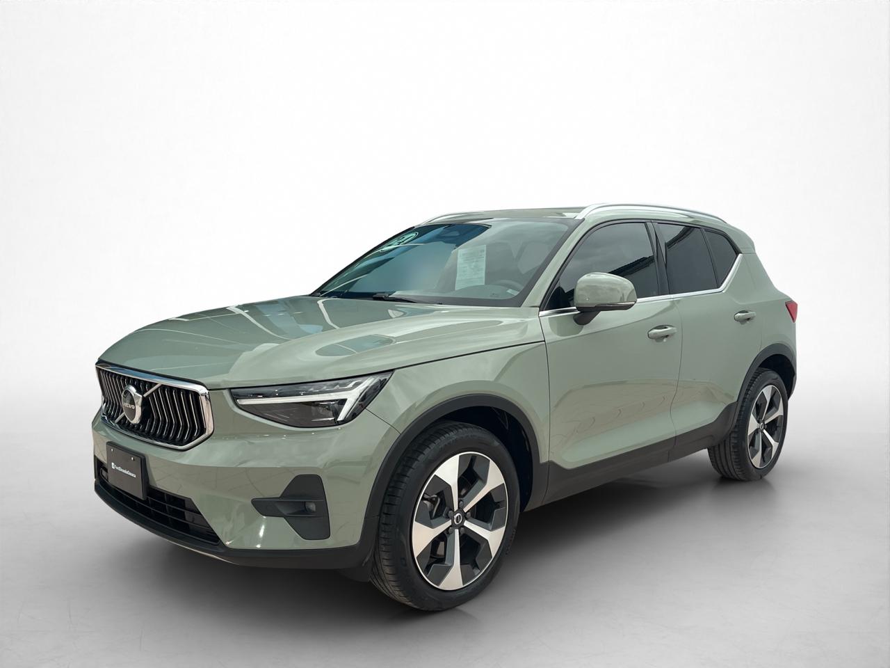 2024 Volvo XC40 2.0 B4 Mild Hybrid At
