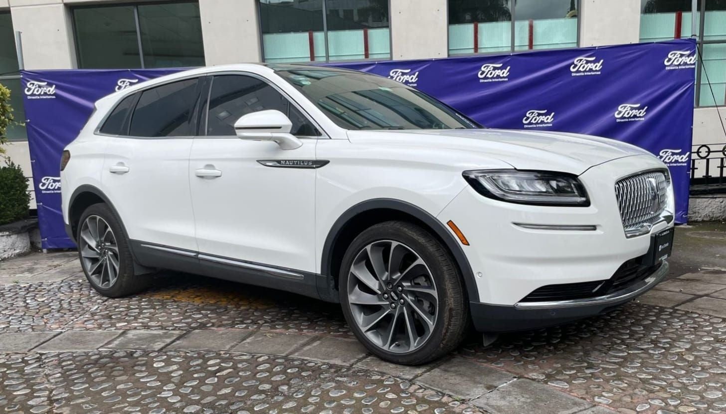 2022 Lincoln Nautilus 2.7 Reserve At