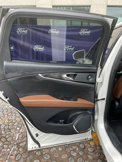 2022 Lincoln Nautilus 2.7 Reserve At